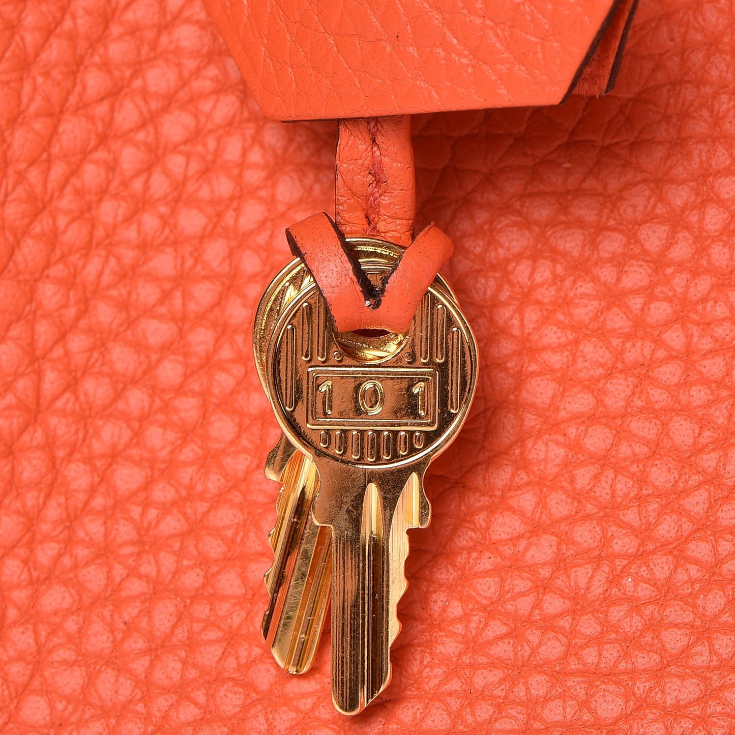 Taurillon Clemence Kelly Retourne 28 Orange Poppy