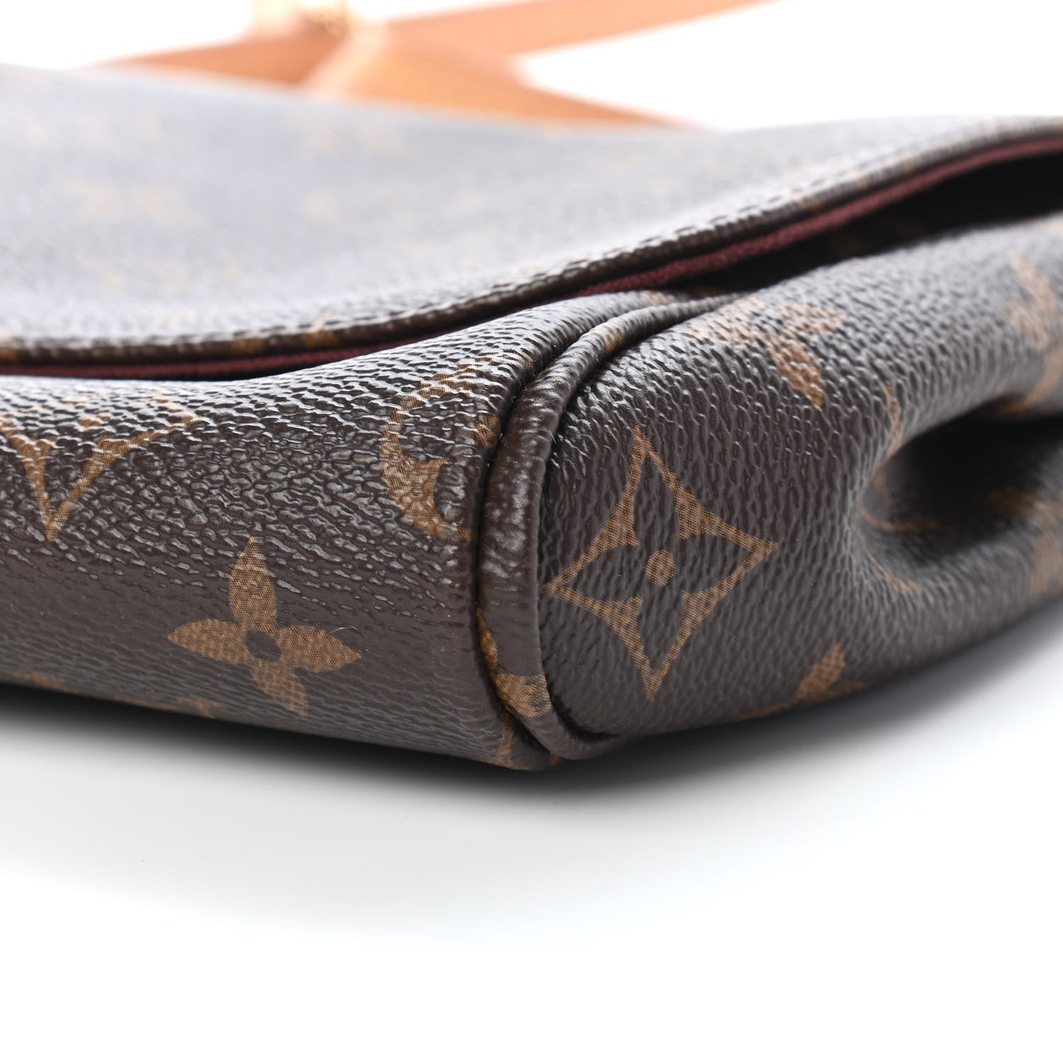 Louis Vuitton Monogram Favorite MM 8 of 8