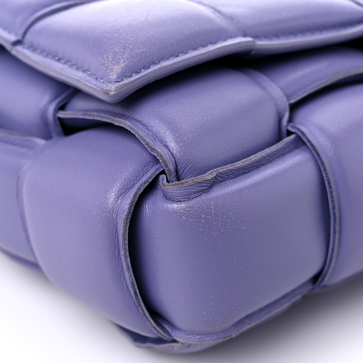 Lambskin Maxi Intreccio Padded Chain Cassette Crossbody Bag Lavender
