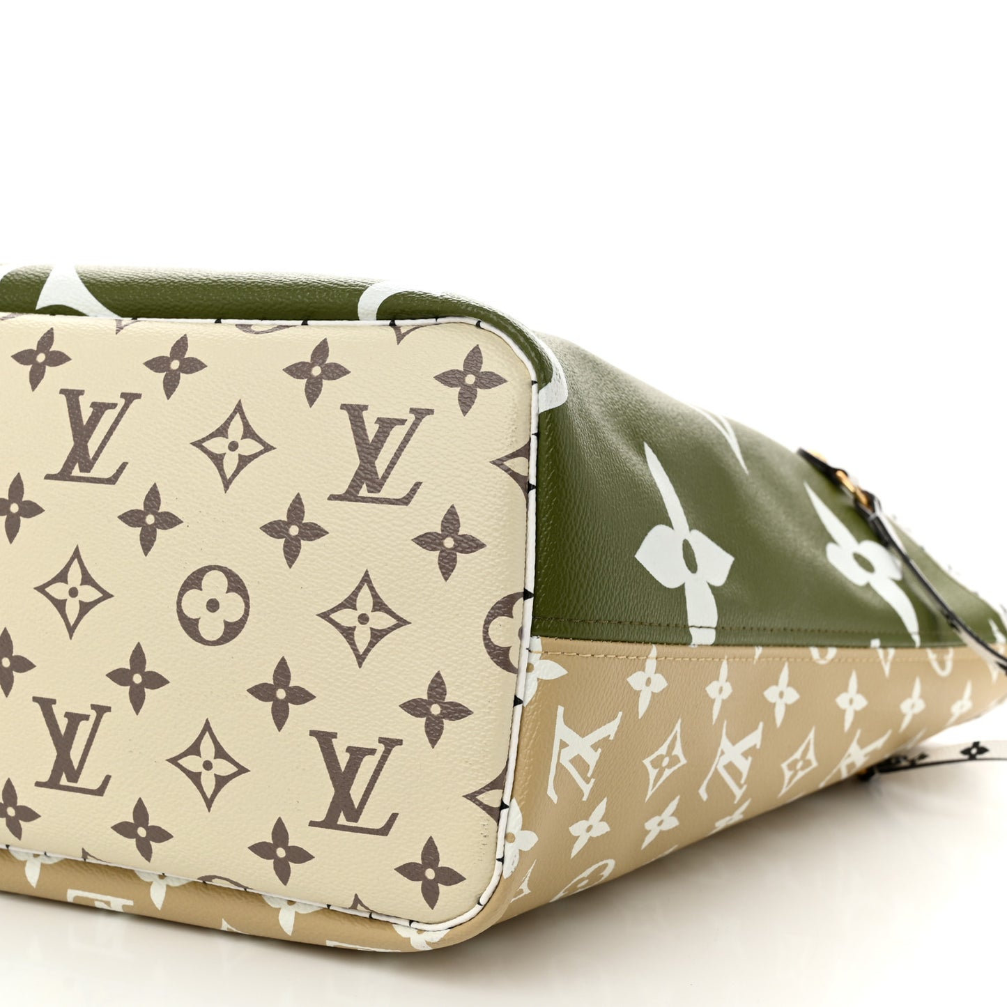 Monogram Giant Neverfull MM Kaki