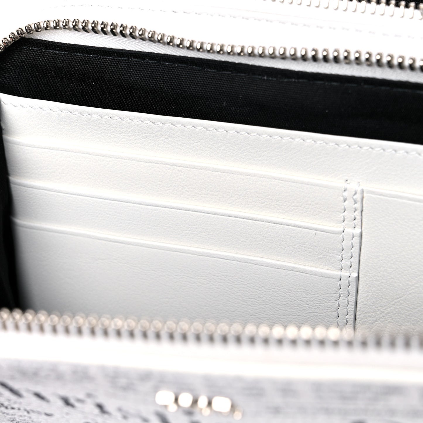 X DANIEL ARSHAM Grained Calfskin Newspaper Messenger White