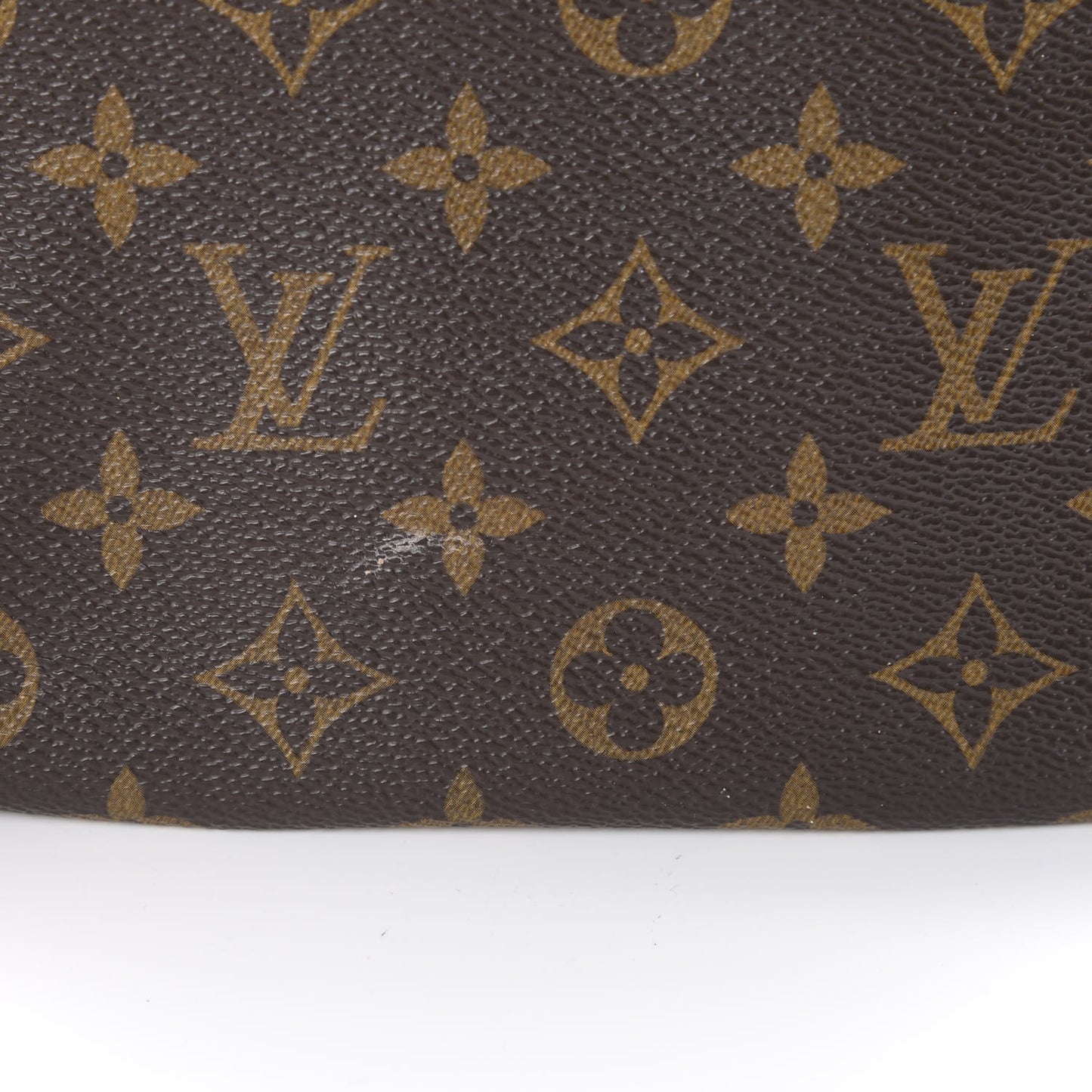 Monogram Petit Bucket 23
