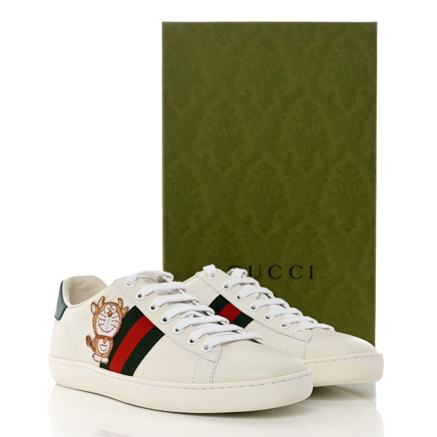 X DORAEMON Calfskin Fujiko Embroidered Womens Ace Sneakers 37 White Green