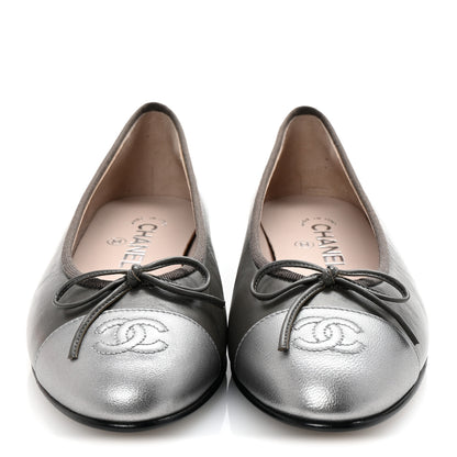 Chanel Calfskin Metallic Goatskin CC Cap Toe Ballerina Flats 37.5 Gris Argent 2 of 10
