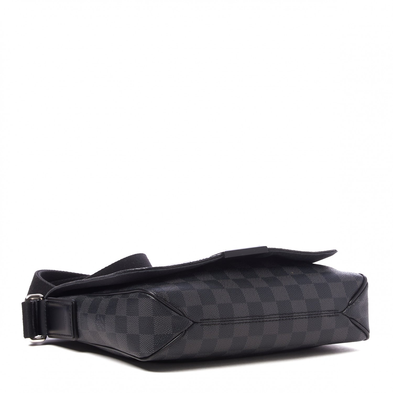 Louis Vuitton Damier Graphite District PM 3 of 8