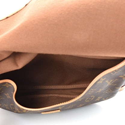 Louis Vuitton Monogram Saumur 30 4 of 16