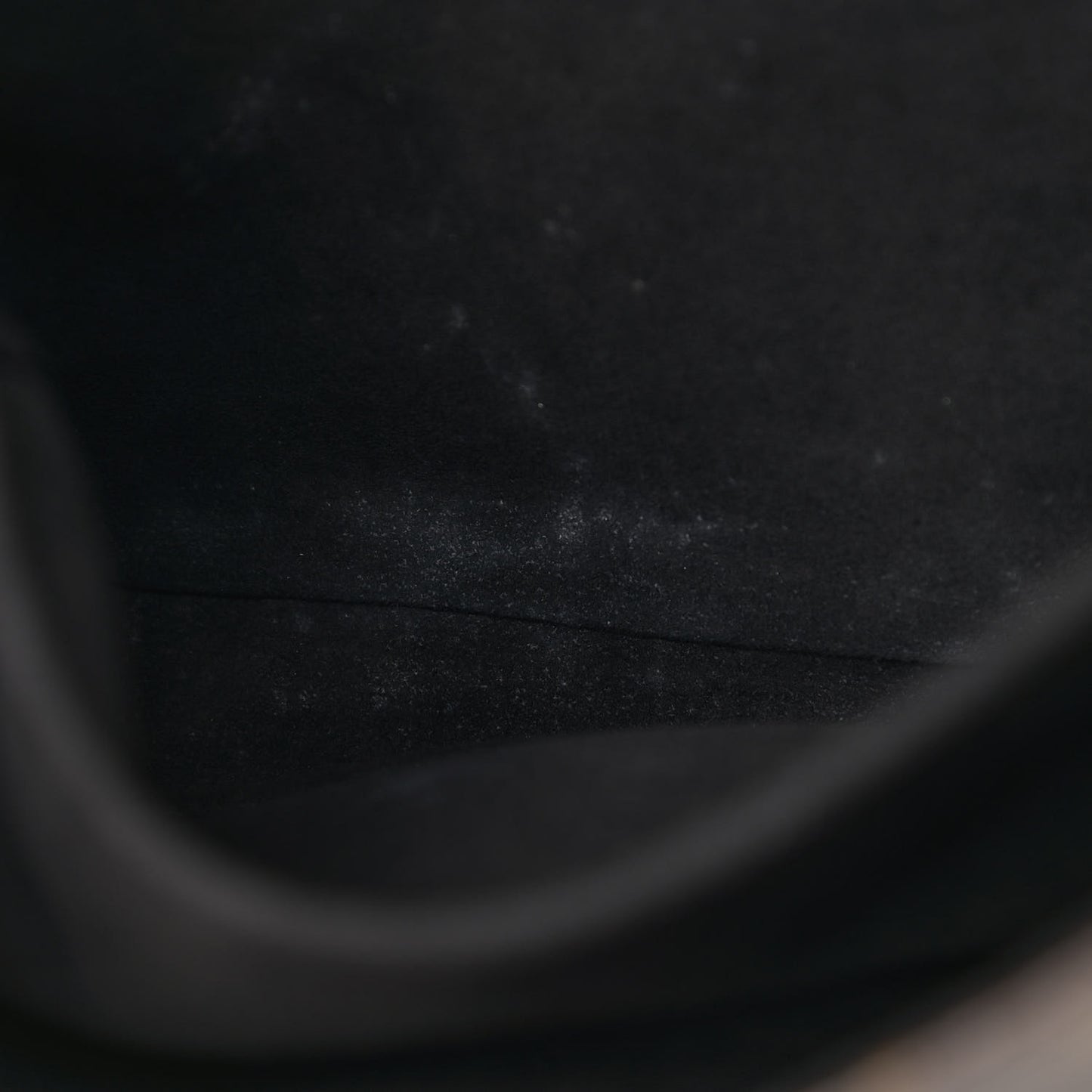 Reverse Monogram Pochette Metis