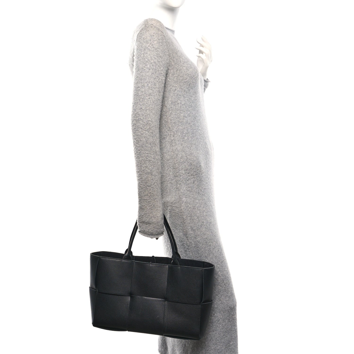 Bottega Veneta Grained Calfskin Maxi Intrecciato Medium Arco Tote Black 2 of 10