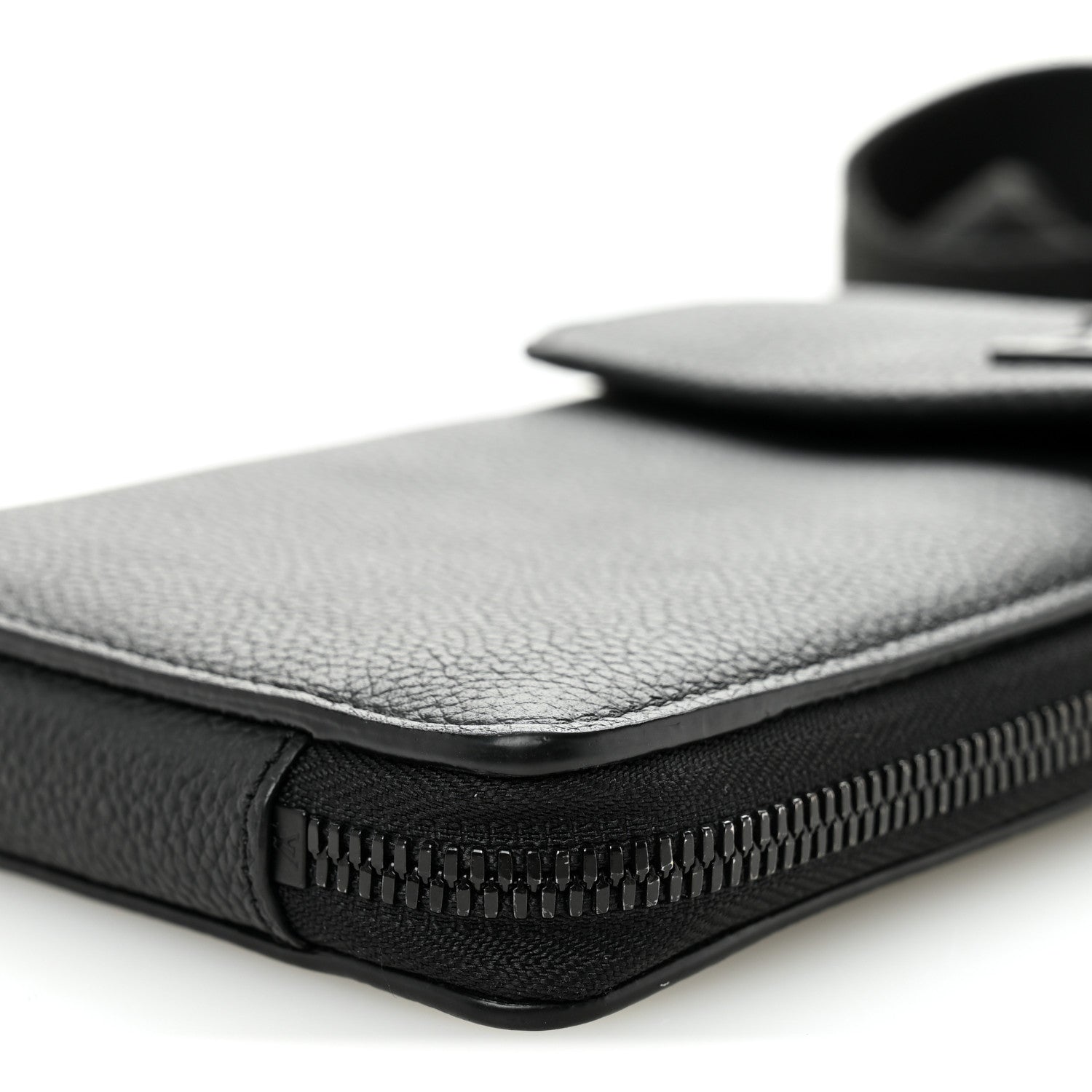 Louis Vuitton Grained Calfskin Aerogram Phone Pouch Black 9 of 9