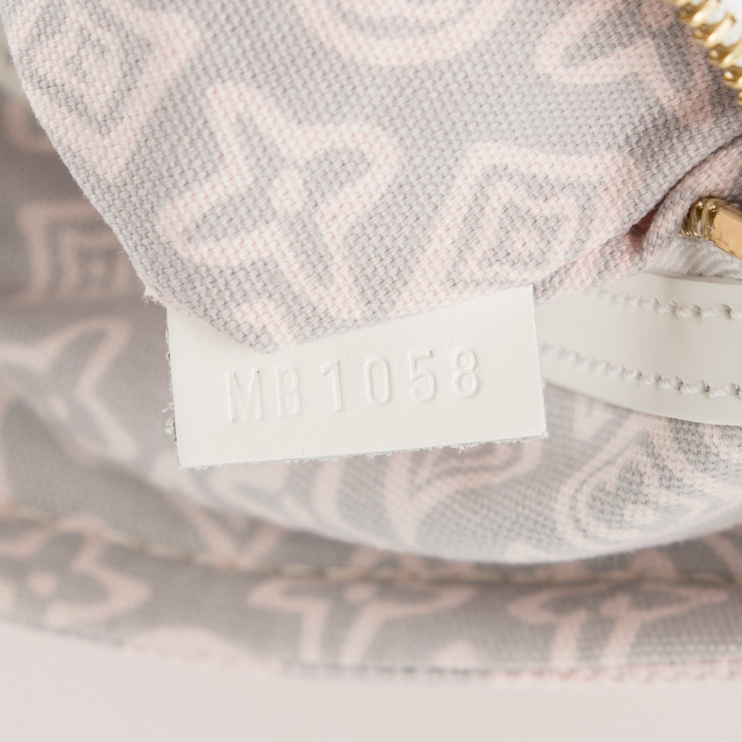 Louis Vuitton Tahitienne Cabas PM Pink 7 of 7