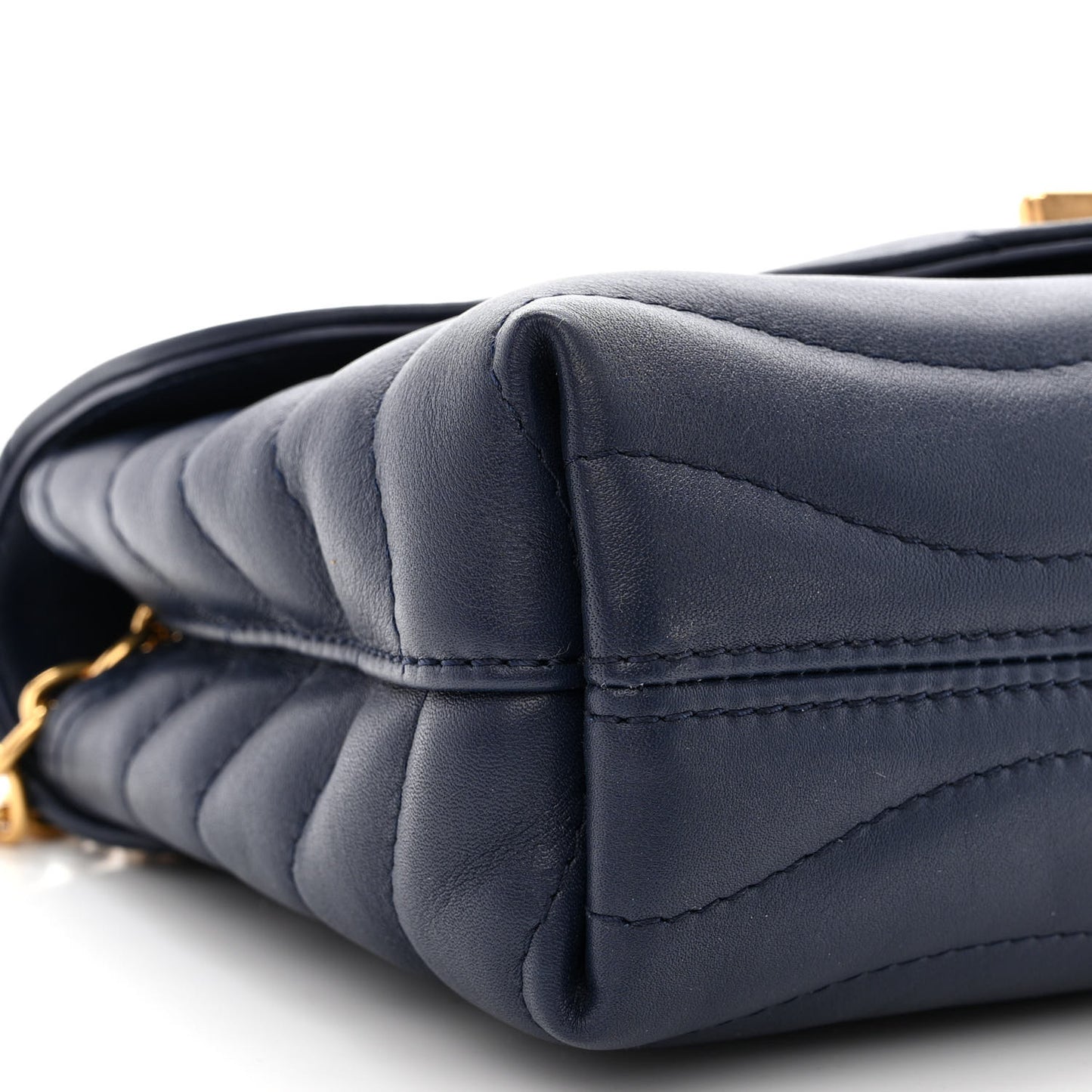 Calfskin New Wave Chain Bag MM NM Bleu Nuit