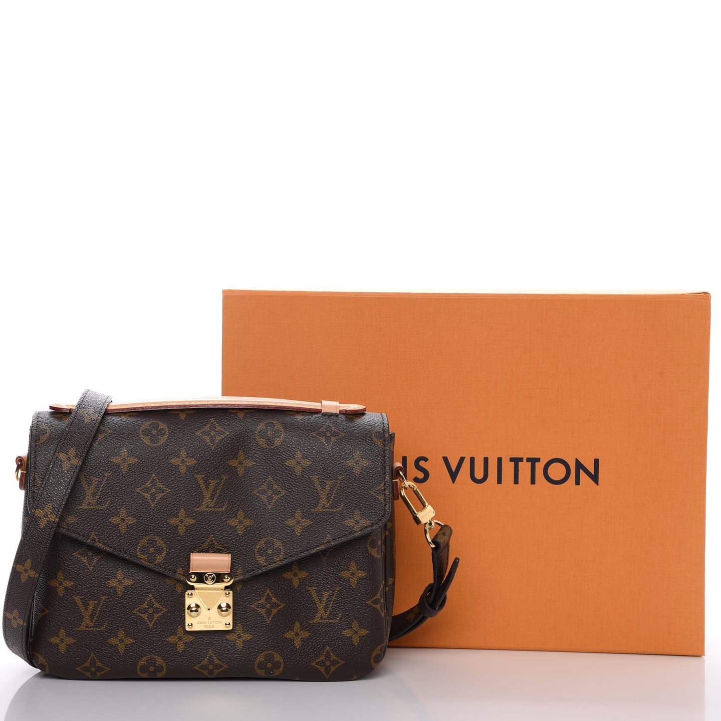 Monogram Pochette Metis