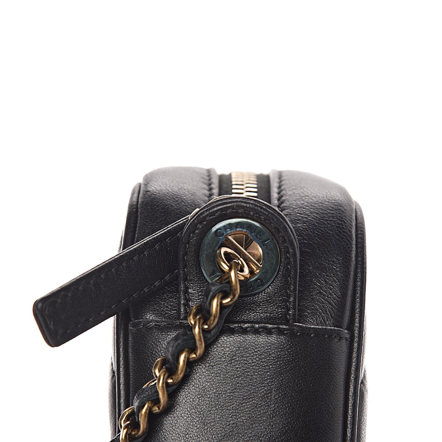 Lambskin Chevron Quilted Pyramid CC Camera Case Black