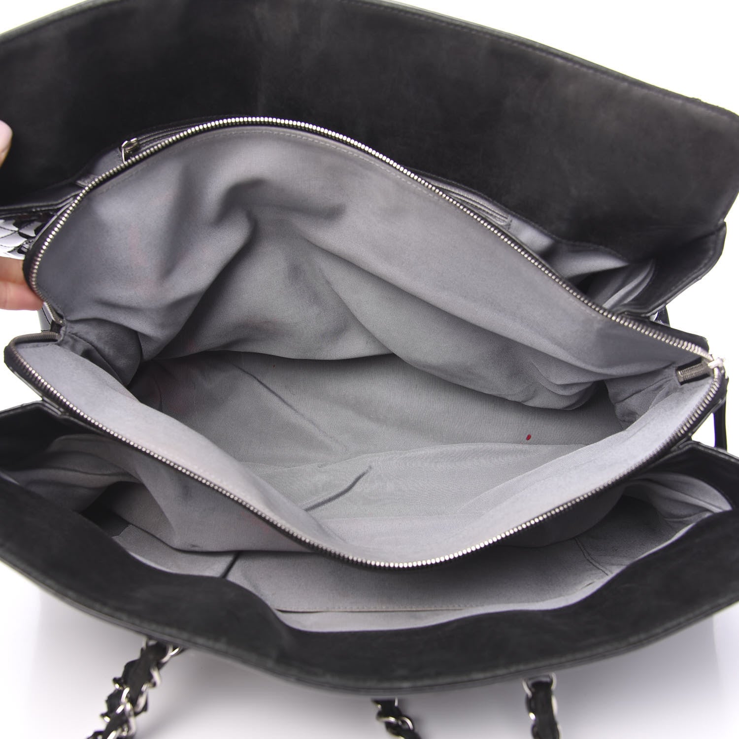 Chanel Vinyl XL Lipstick Tote Black 5 of 19