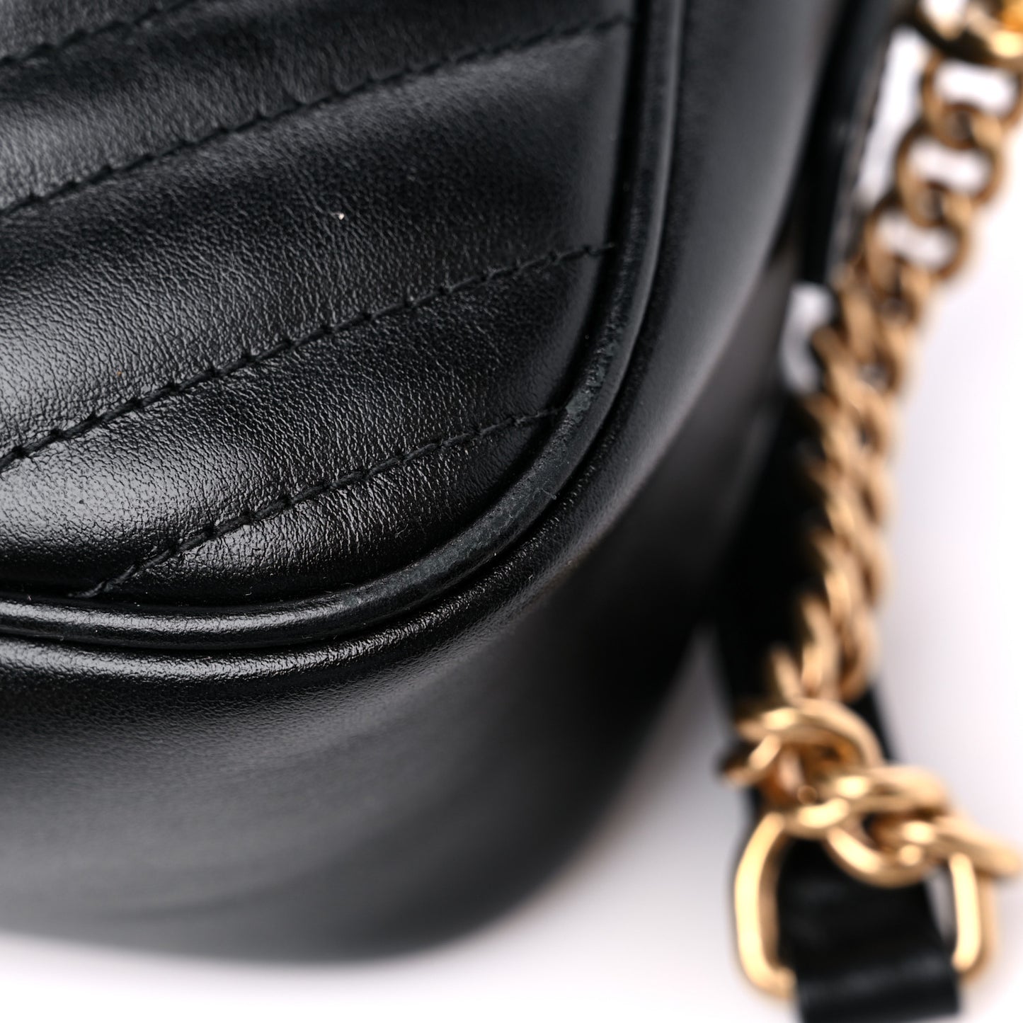 Calfskin Matelasse Small GG Marmont Chain Shoulder Bag Black