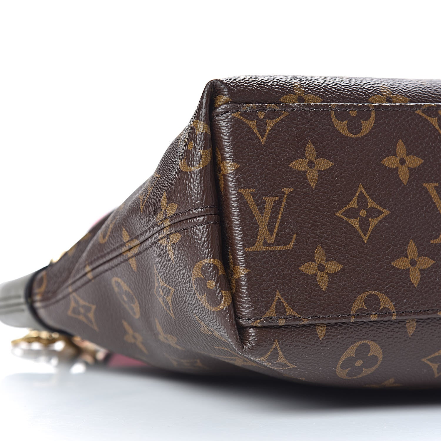 Louis Vuitton Monogram Tuileries Besace Kaki 8 of 9