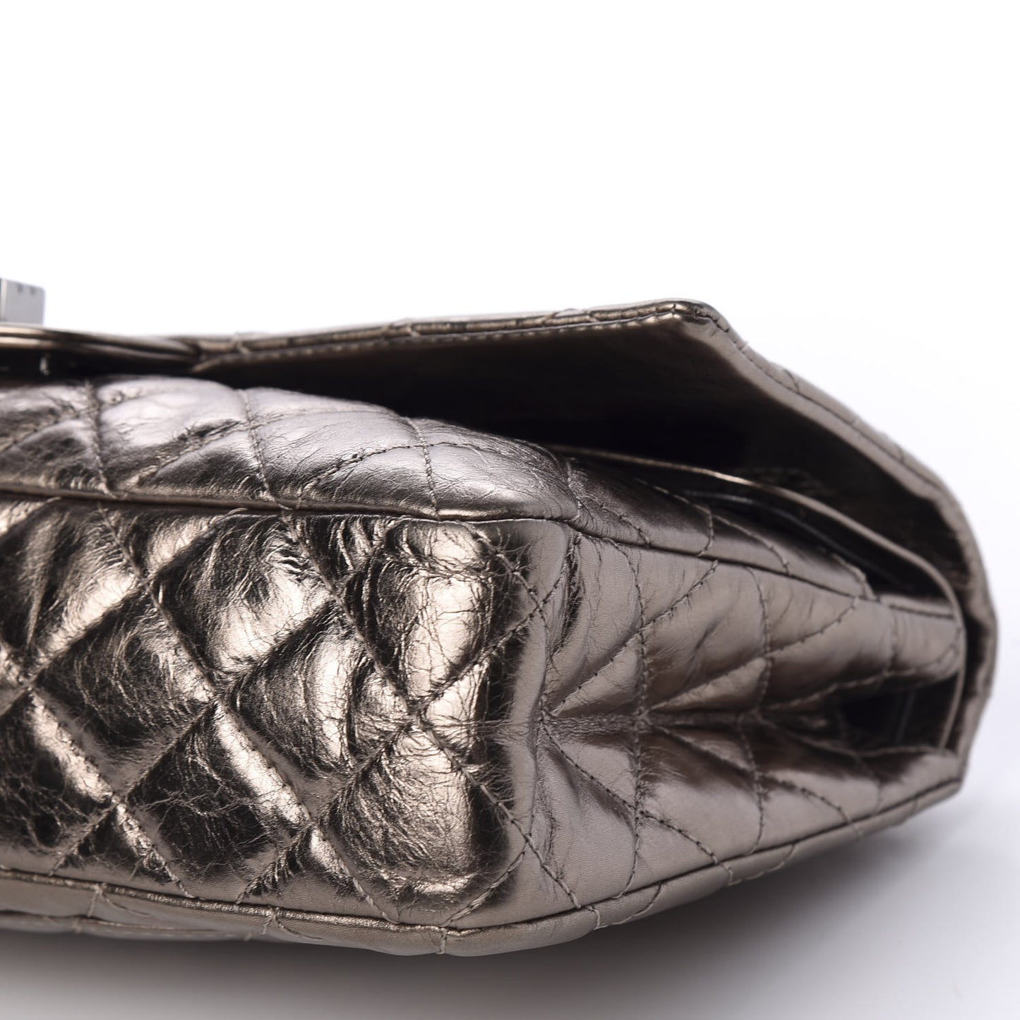 Metallic Sheepskin Quilted 2.55 Reissue 226 Flap Dark Silver