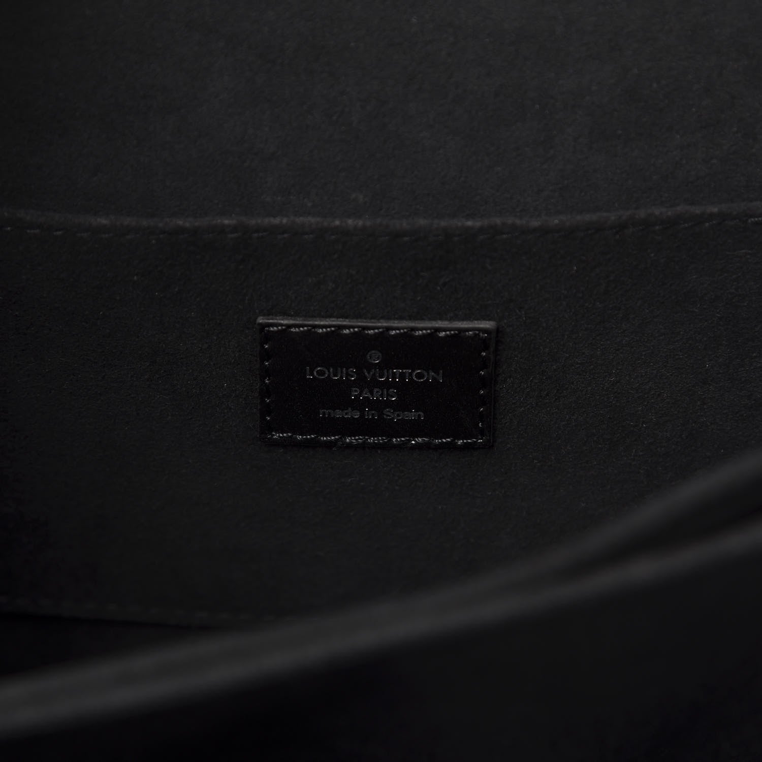 Louis Vuitton Reverse Monogram Giant Dauphine MM 6 of 12