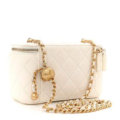 Chanel Lambskin Quilted Pearl Crush Small Vanity Case With Chain White 3 of 13