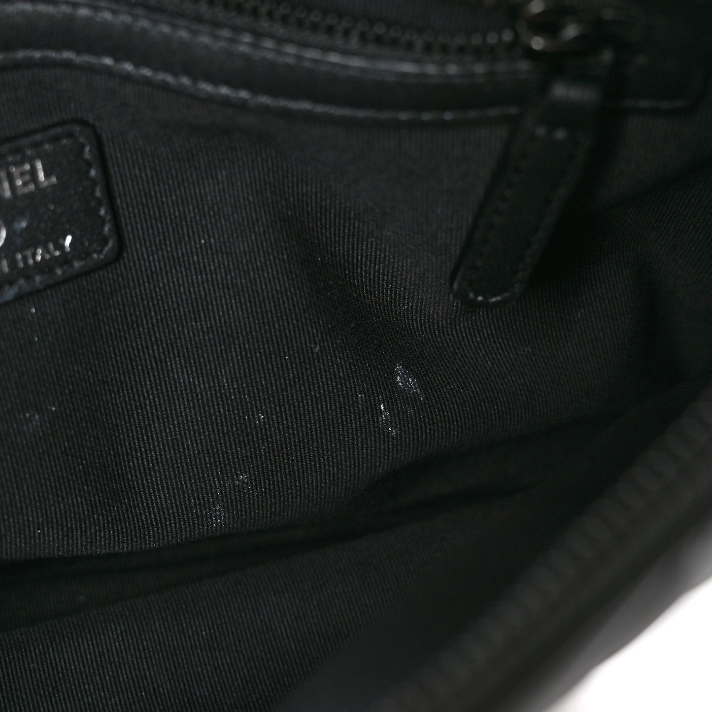 Lambskin Quilted Medium Cosmetic Case So Black