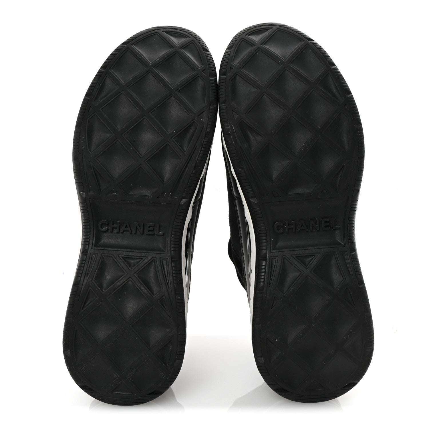 Chanel Velvet Calfskin Mixed Fibers CC Sneakers 38 Black 6 of 10