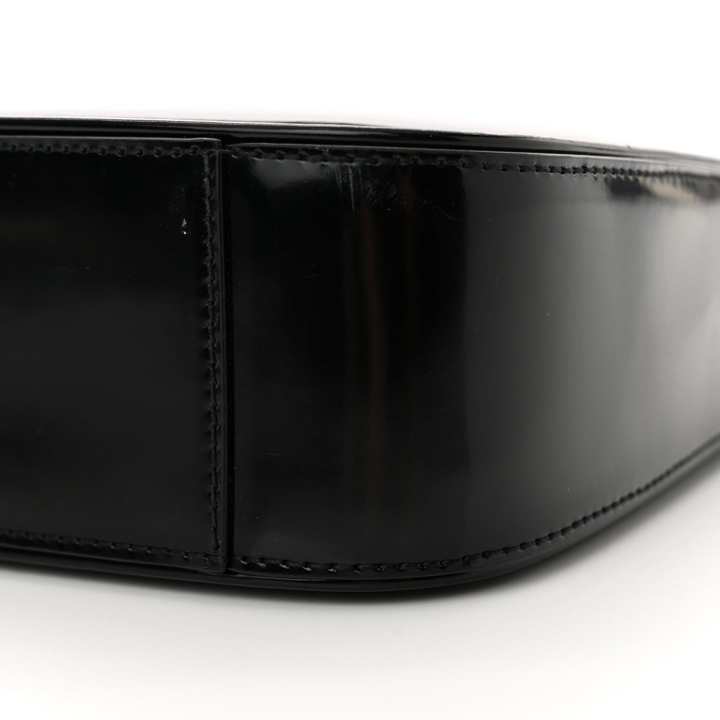 Patent Le 5 A 7 Monochrome Hobo Black