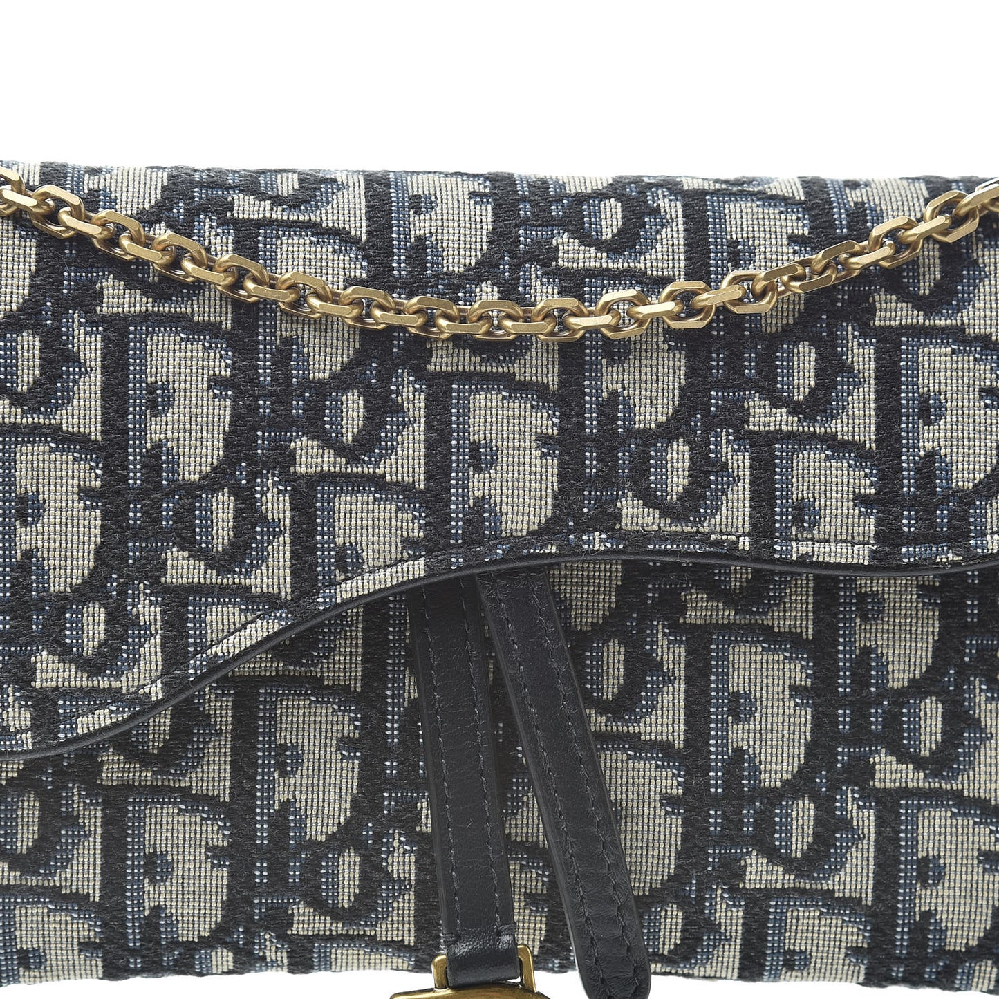 Oblique Saddle Chain Long Wallet Blue