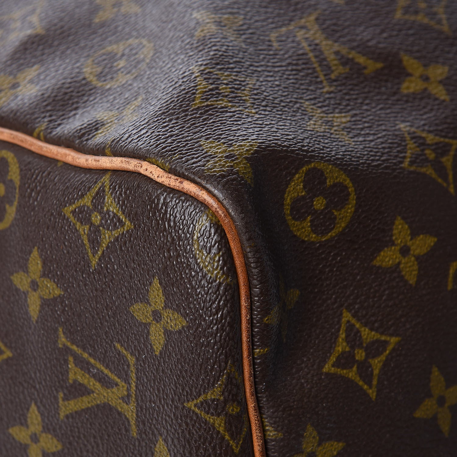 Louis Vuitton Monogram Keepall 60 17 of 30