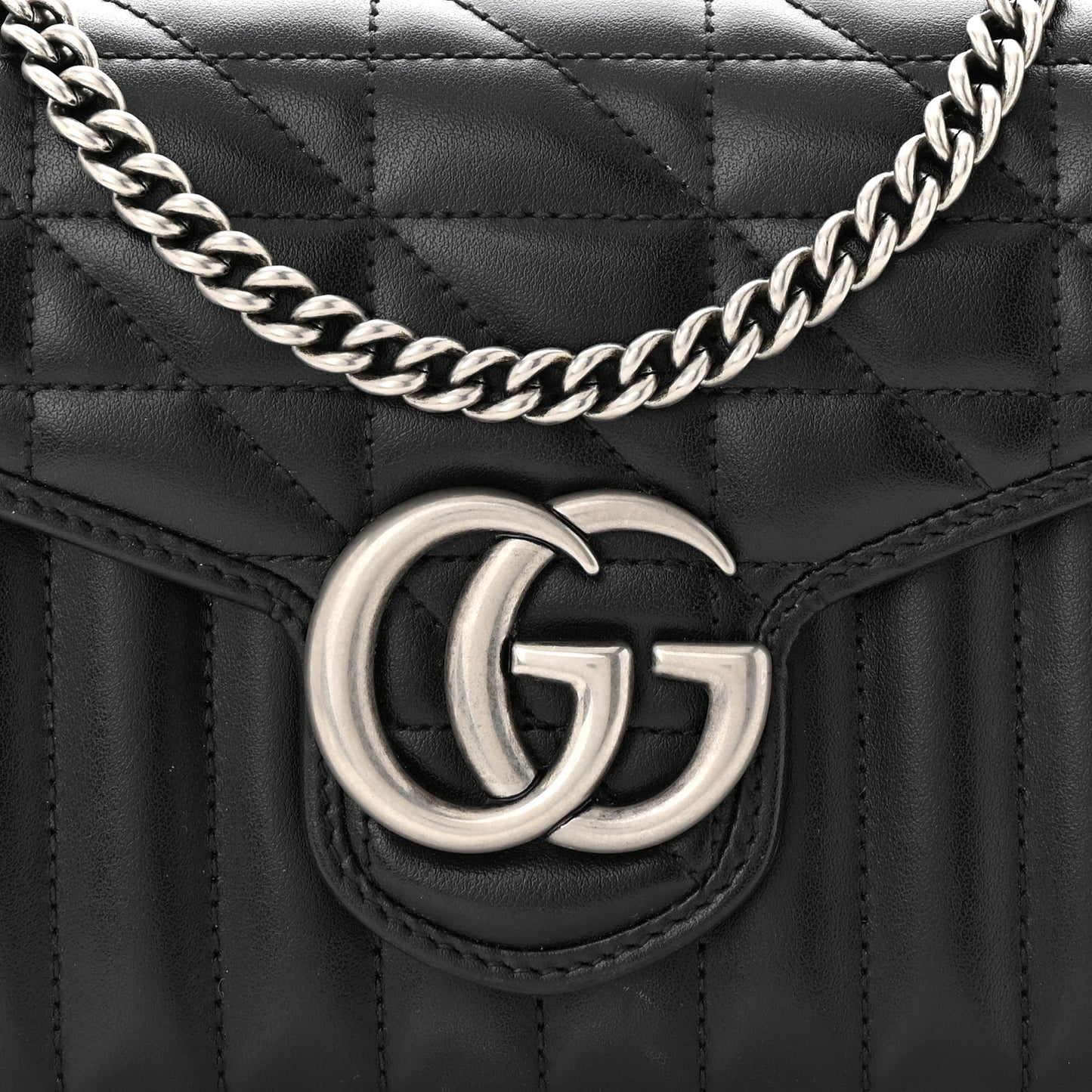 Calfskin Matelasse Aria GG Marmont Chain Wallet Black