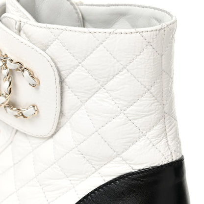 Chanel Shiny Goatskin Calfskin Quilted Lace Up Combat Boots 37 White Black 9 of 12