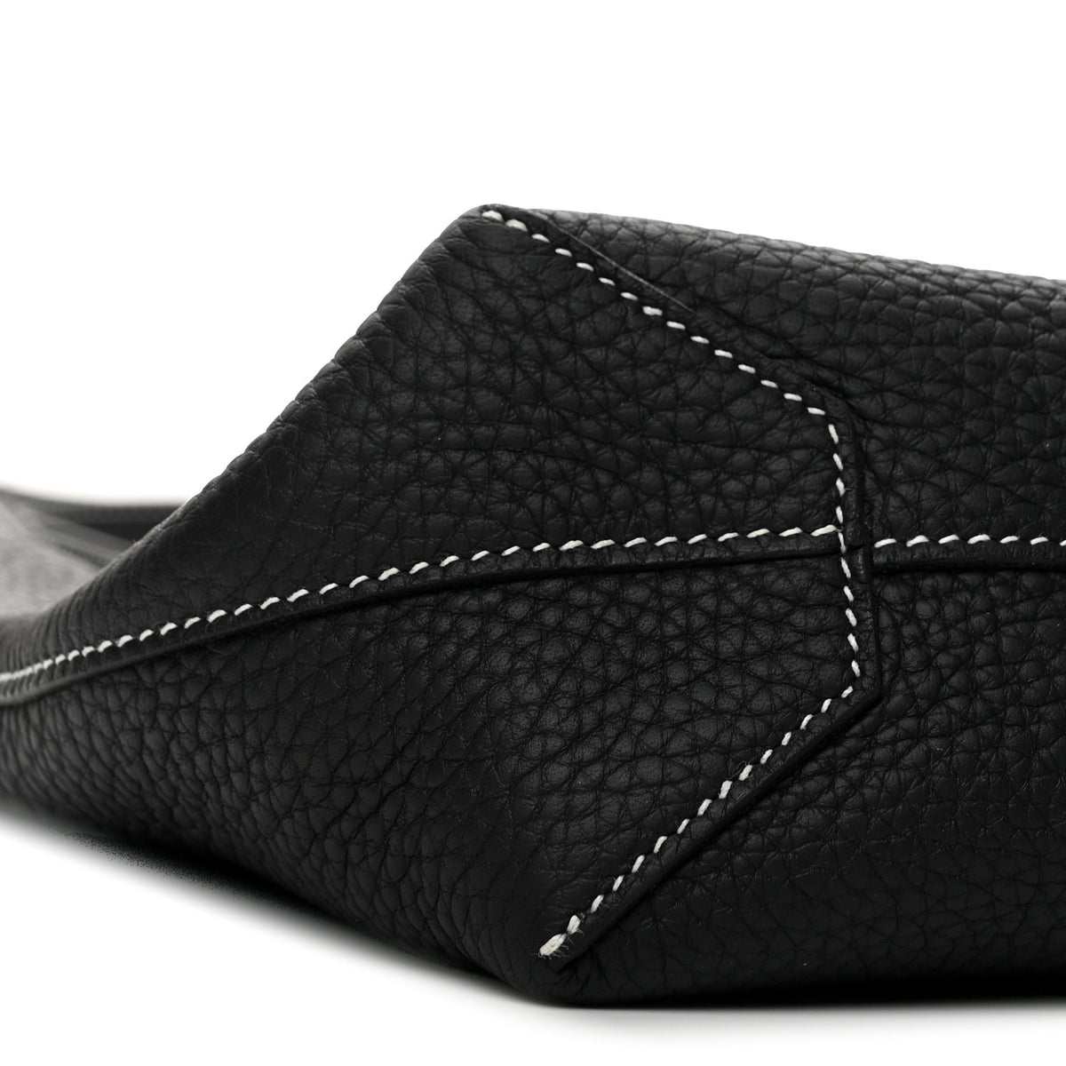 Taurillon Clemence Cabasellier 31 Black