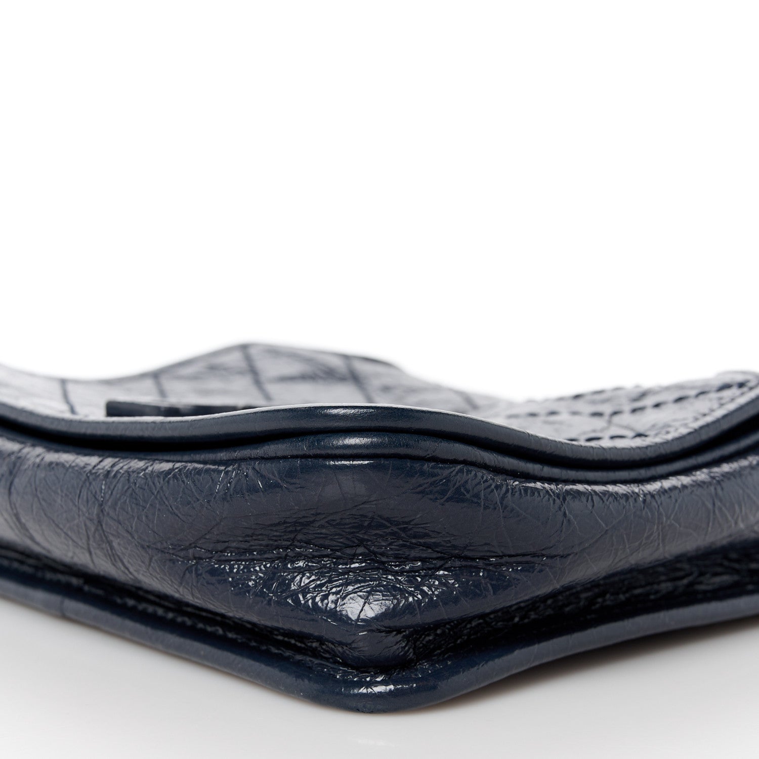 Saint Laurent Crinkled Calfskin Matelasse Monogram Niki Chain Wallet Fog 10 of 12