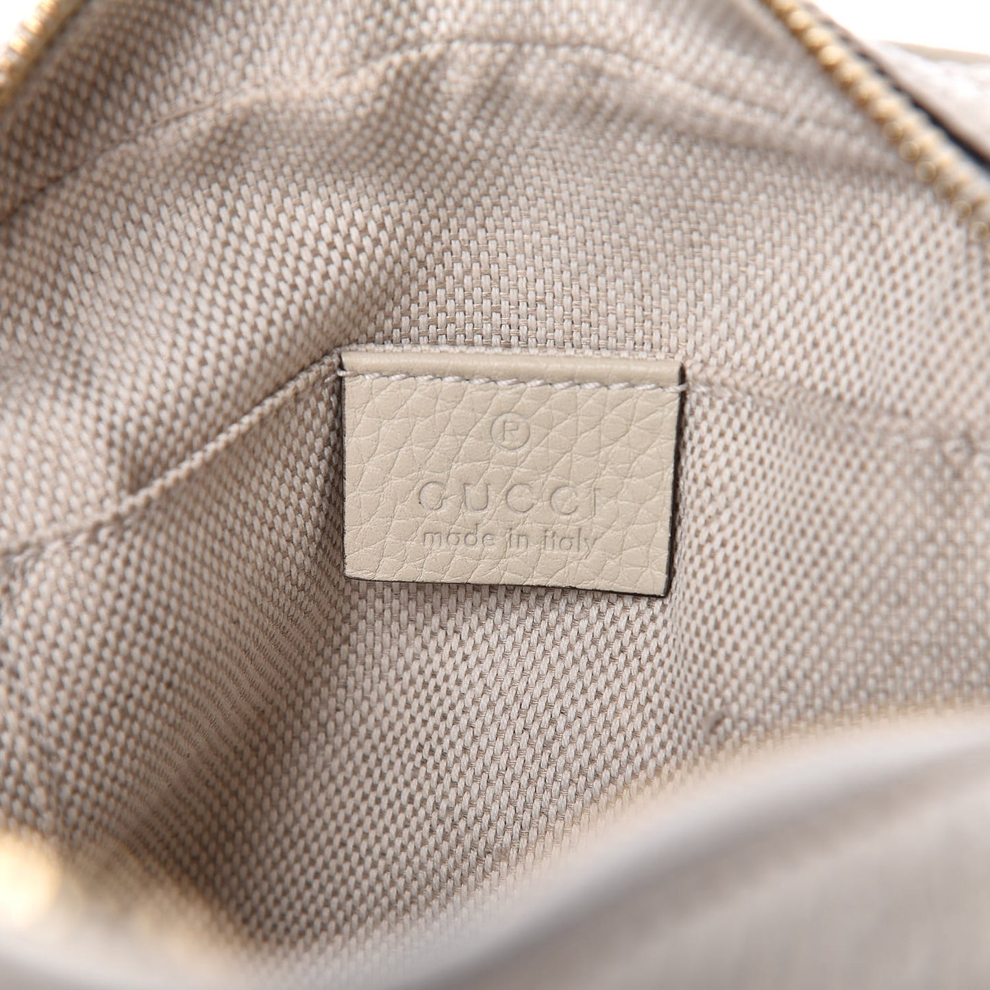 Pebbled Calfskin Small Soho Disco Bag Off White