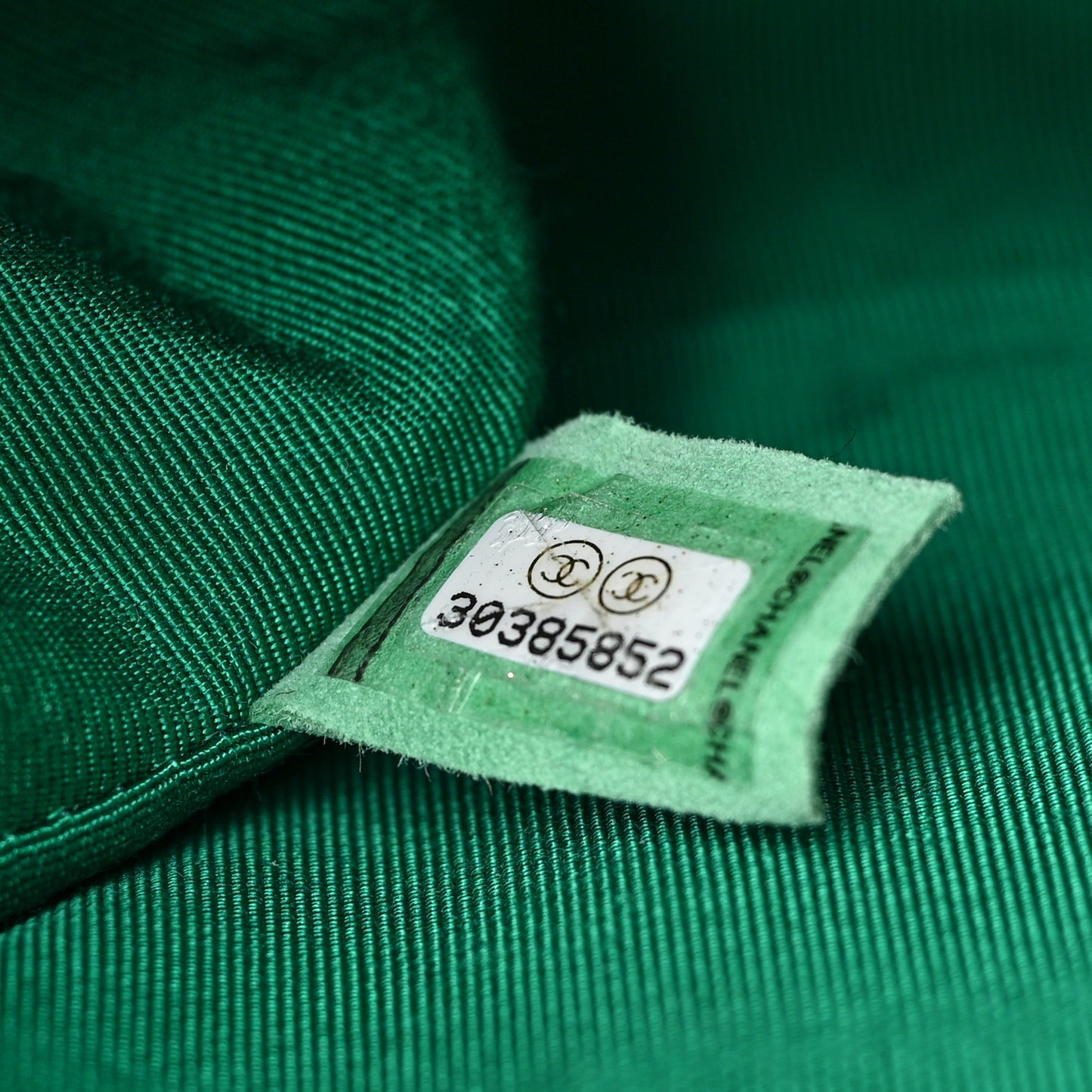 Caviar Quilted Medium Boy Flap Green