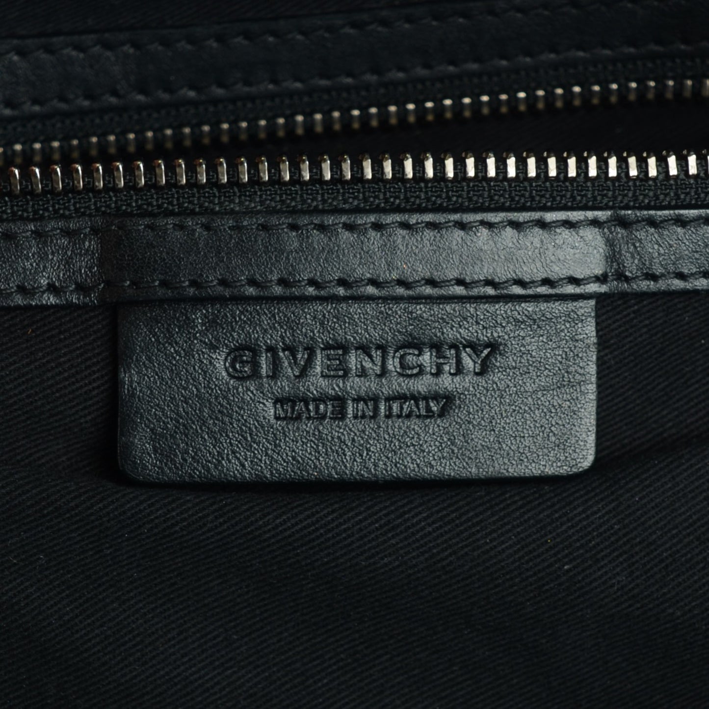 Lambskin Studded Medium Nightingale Black