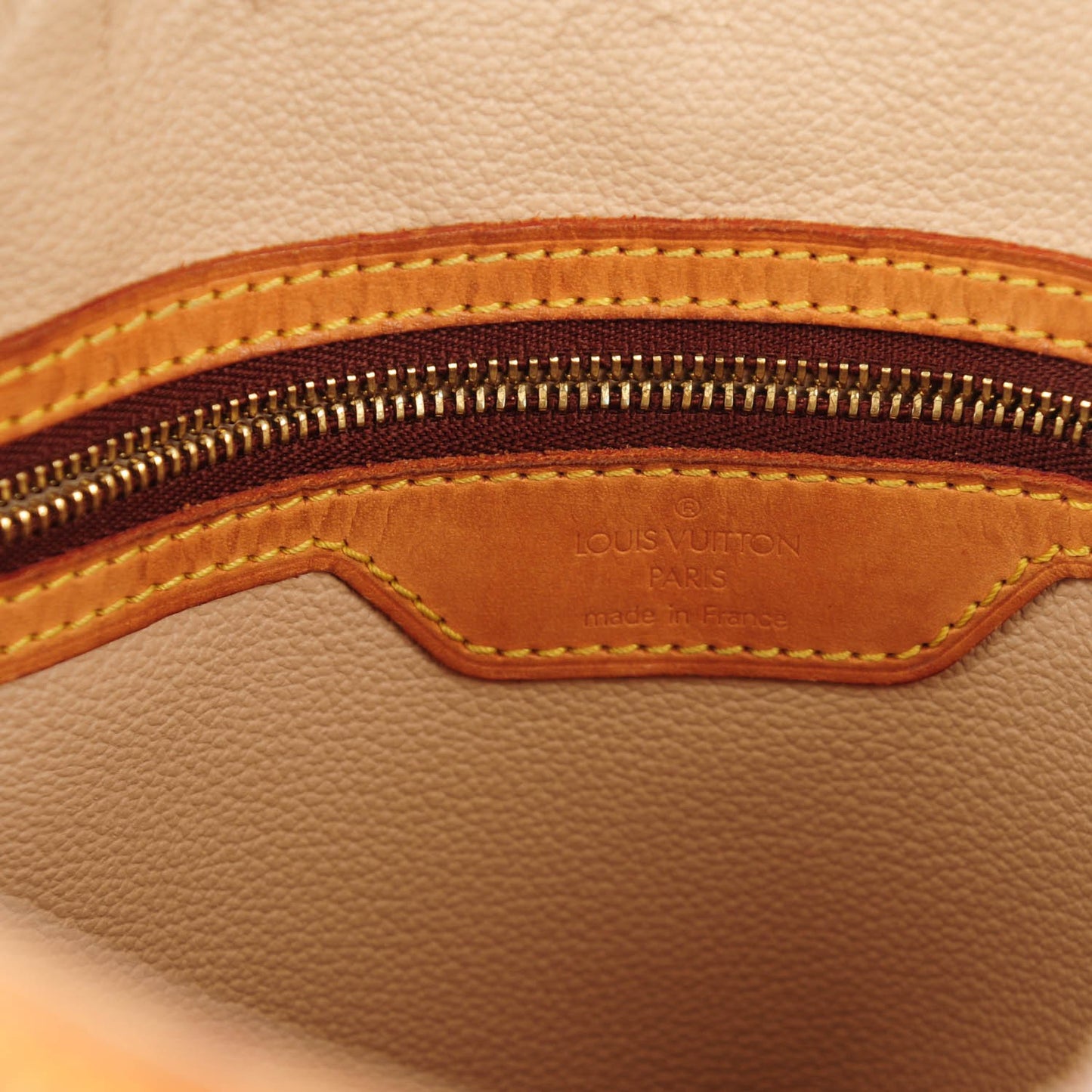 Monogram Bucket 27