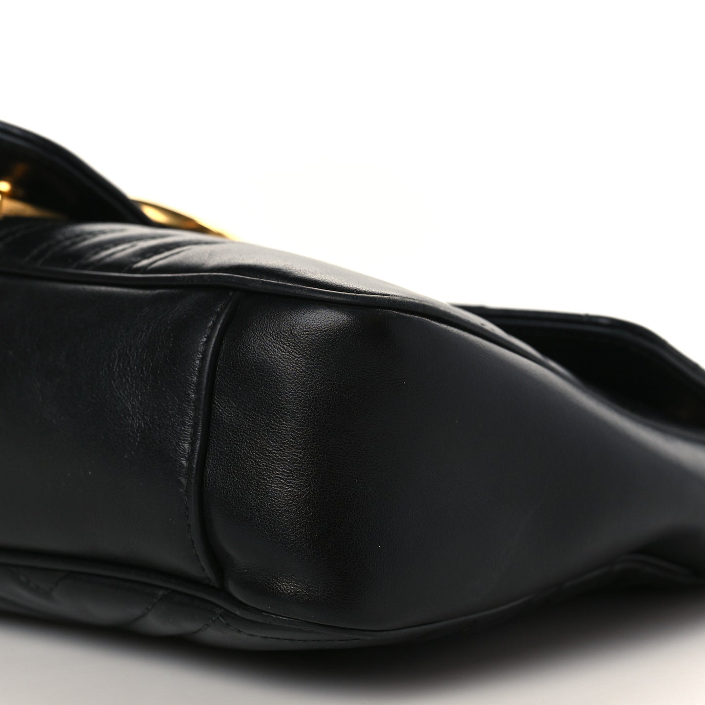 Calfskin Matelasse Medium GG Marmont Shoulder Bag Black