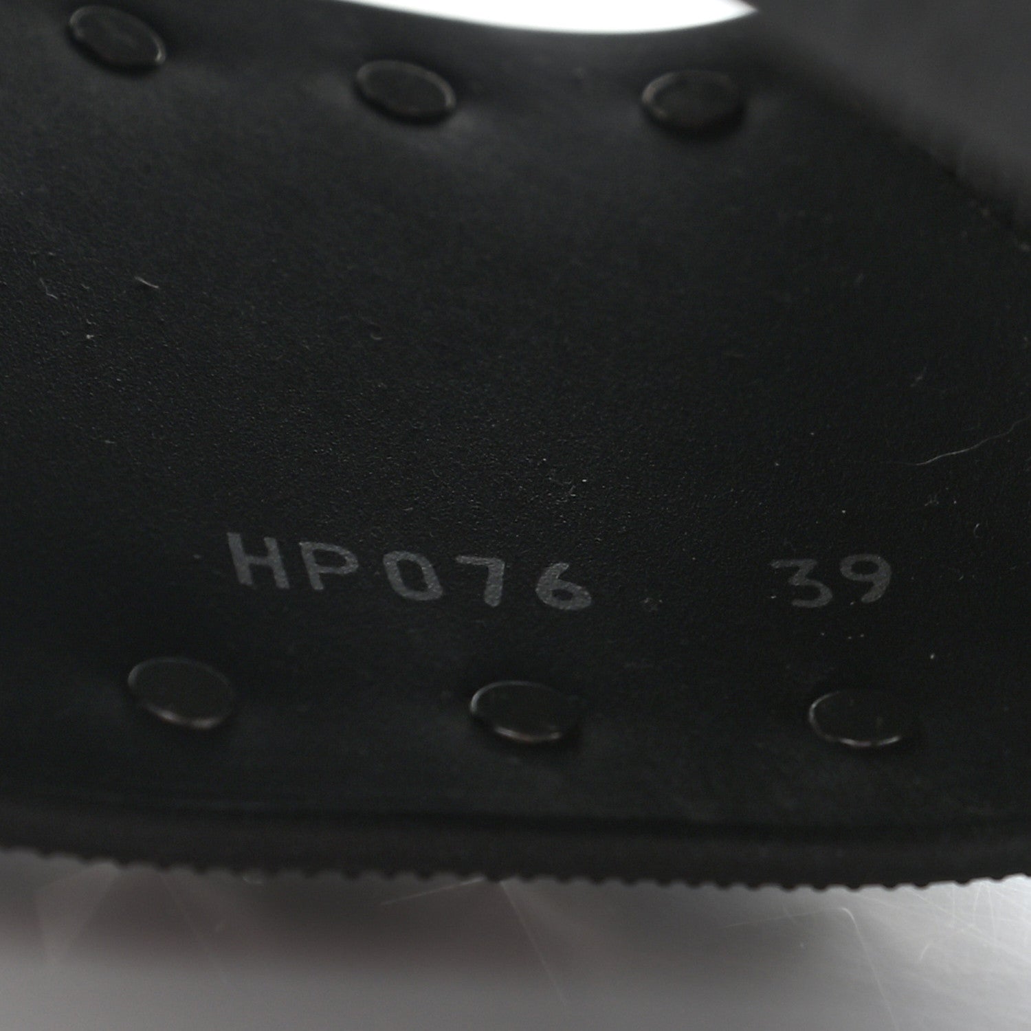 Valentino Garavani Rubber Rockstud Slide Sandals 39 Black 6 of 11