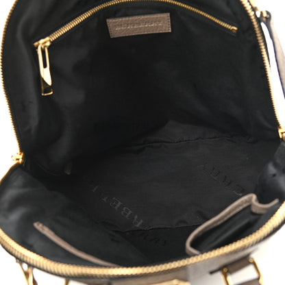 Burberry Heritage Grain Medium Orchard Bowling Bag Pale Taupe 4 of 8