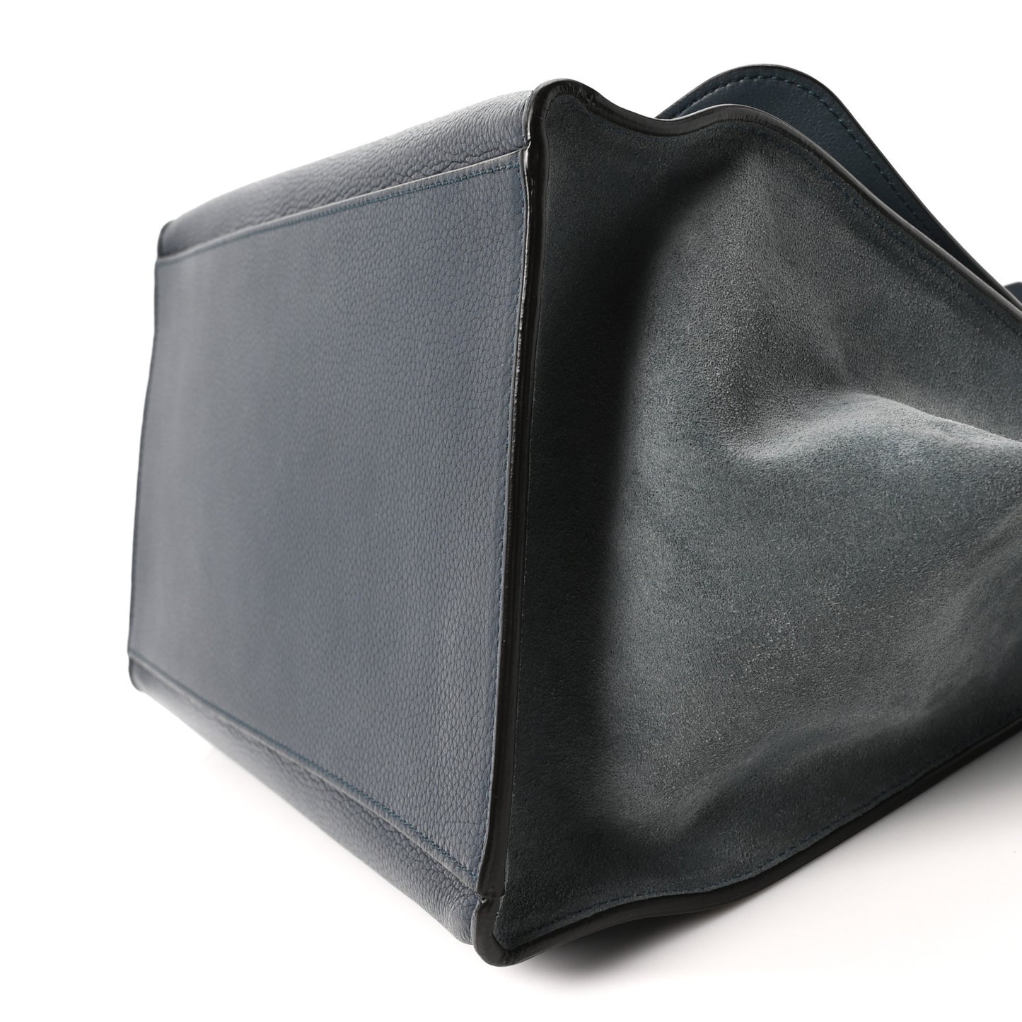 Drummed Calfskin Suede Medium Trapeze Orage
