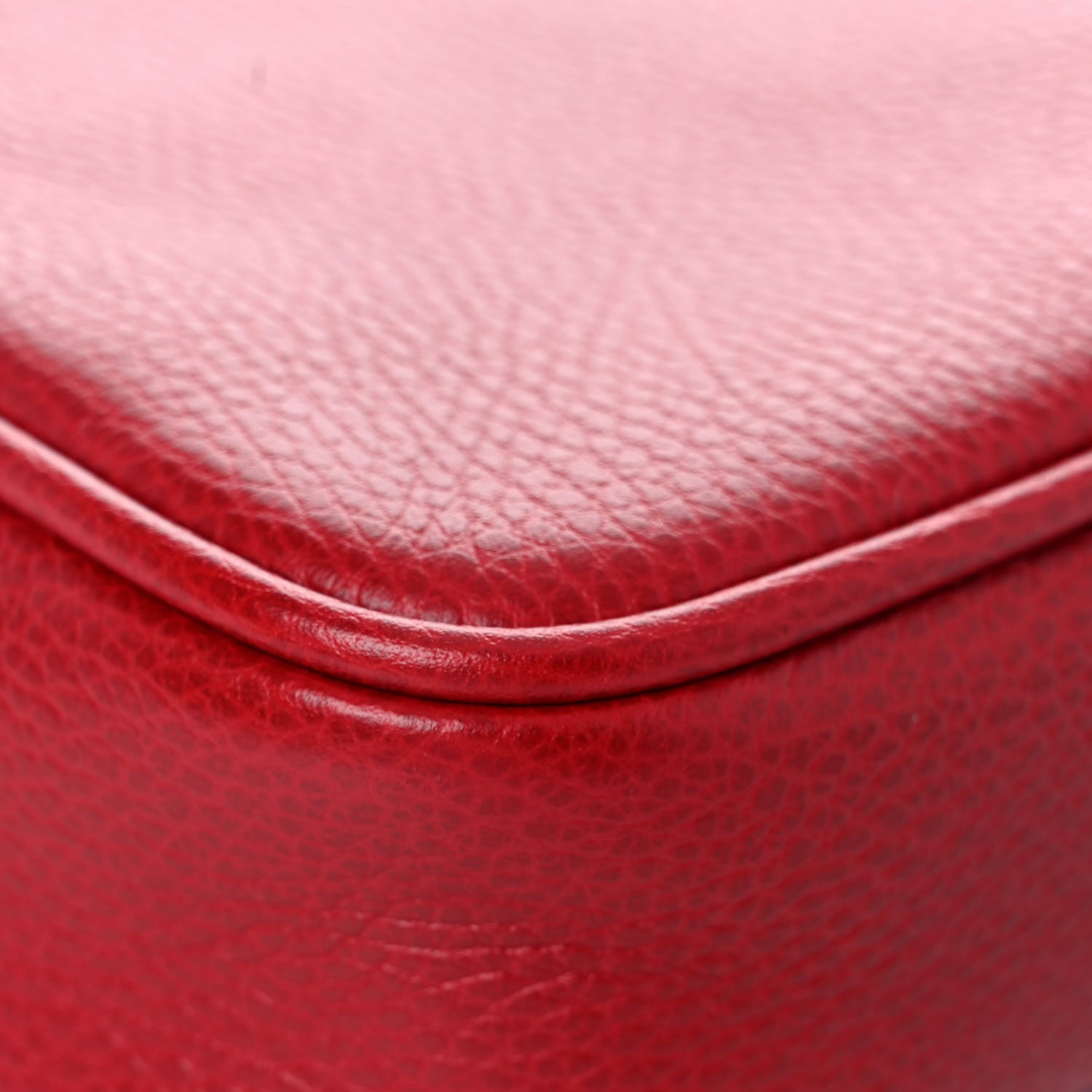 Gucci Grained Calfskin Logo Messenger Bag Hibiscus Red 10 of 13