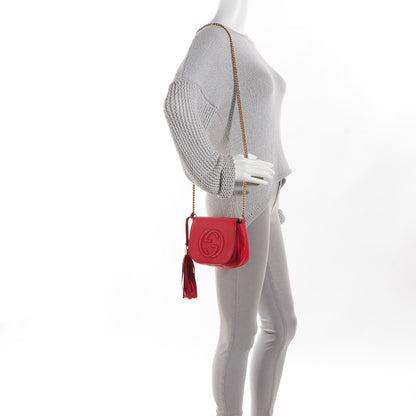 Gucci Pebbled Calfskin Small Soho Flap Crossbody Red 2 of 7