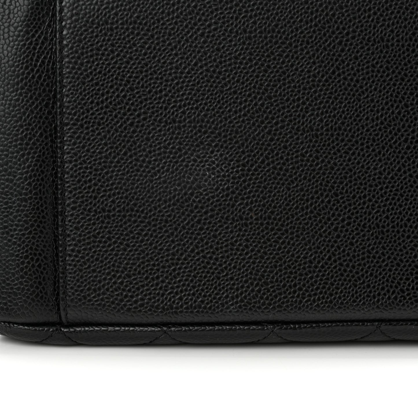 Caviar Quilted Grand Shopping Tote GST Black