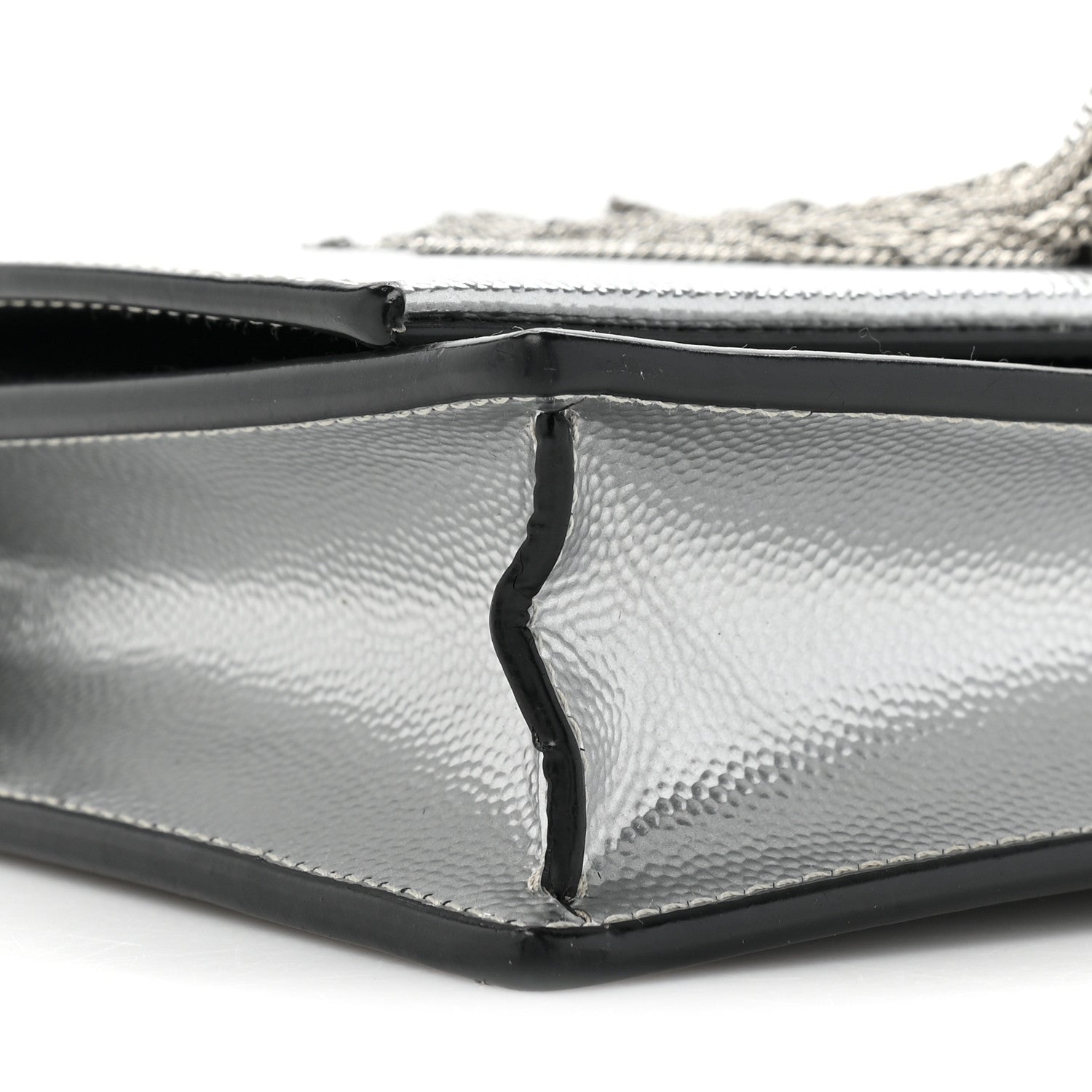 Saint Laurent Metallic Grain De Poudre Clasic Monogram Kate Tassel Chain Wallet Argento 10 of 16