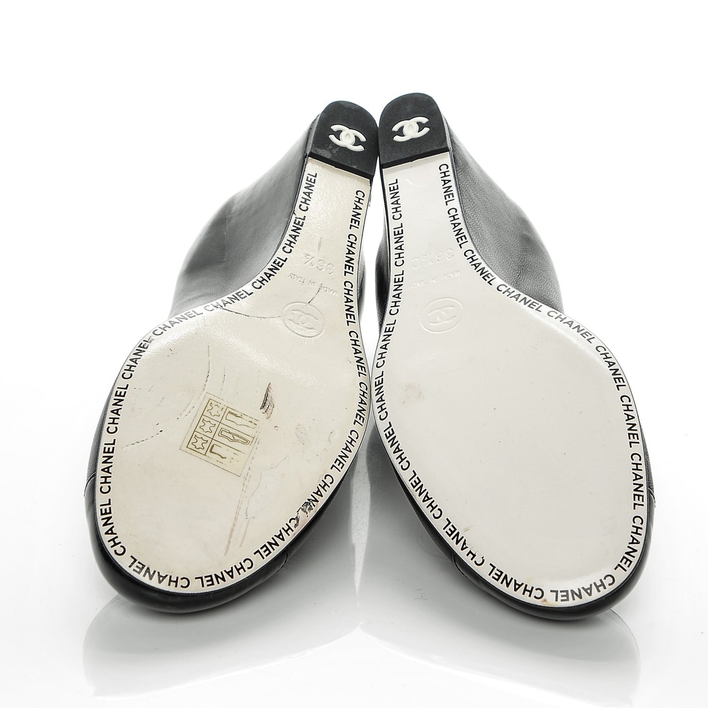 Lambskin Patent Cap Toe Wedges 36.5 Black