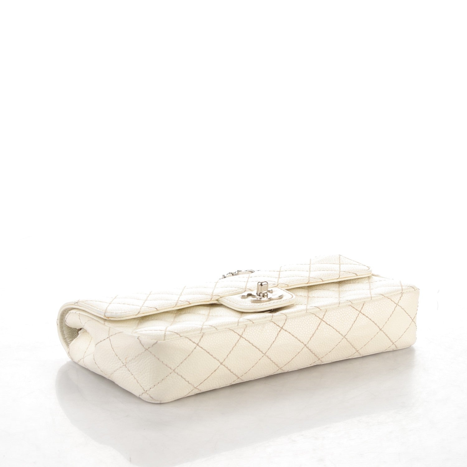 Chanel Caviar Quilted East West Flap White 4 of 7
