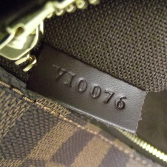 Damier Ebene Melville Messenger Bag