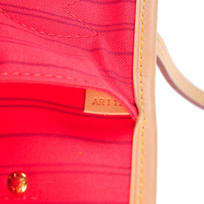 Louis Vuitton Monogram V Neverfull MM Grenade 8 of 8