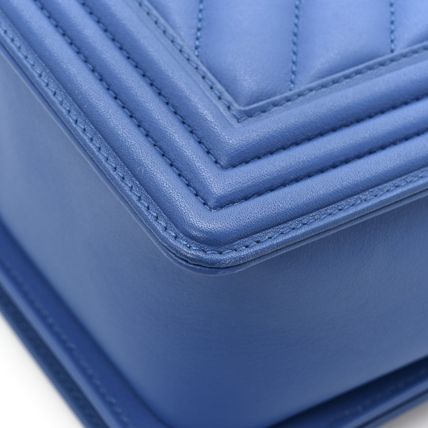 Lambskin Chevron Quilted New Medium Boy Flap Bright Blue