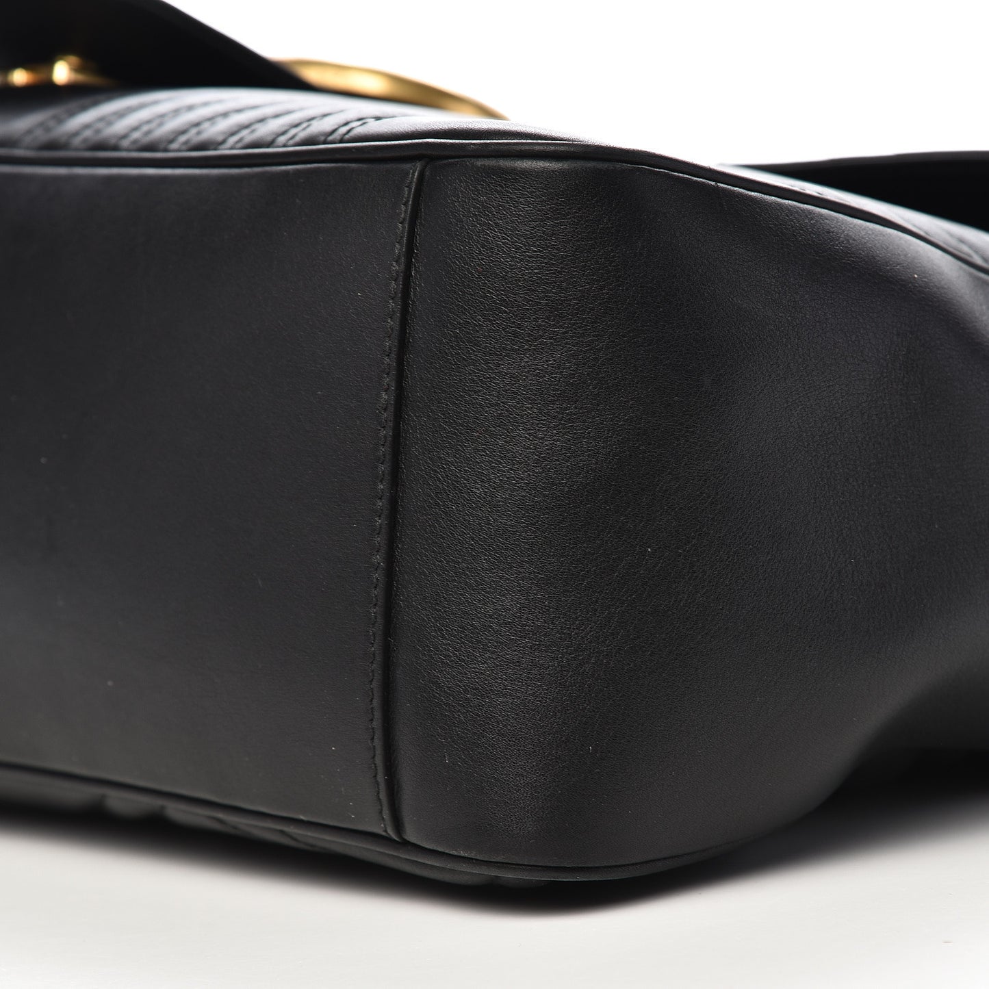 Calfskin Matelasse Maxi GG Marmont Top Handle Shoulder Bag Black